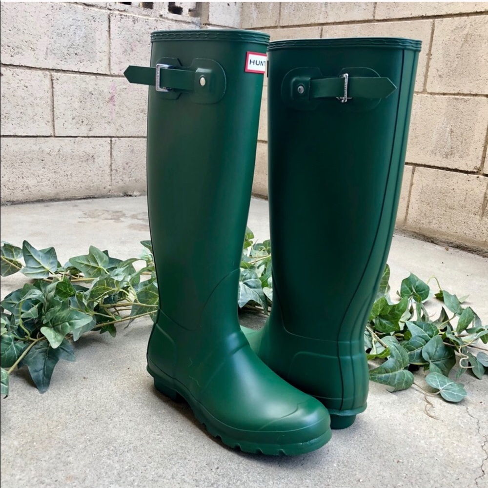 Hunter Original Tall Rain Boots: Hunter Green